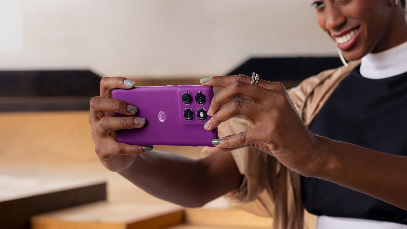 Motorola's Android 17 Beta Adds a Dynamic Island-Style Feature and a New AI Assistant
