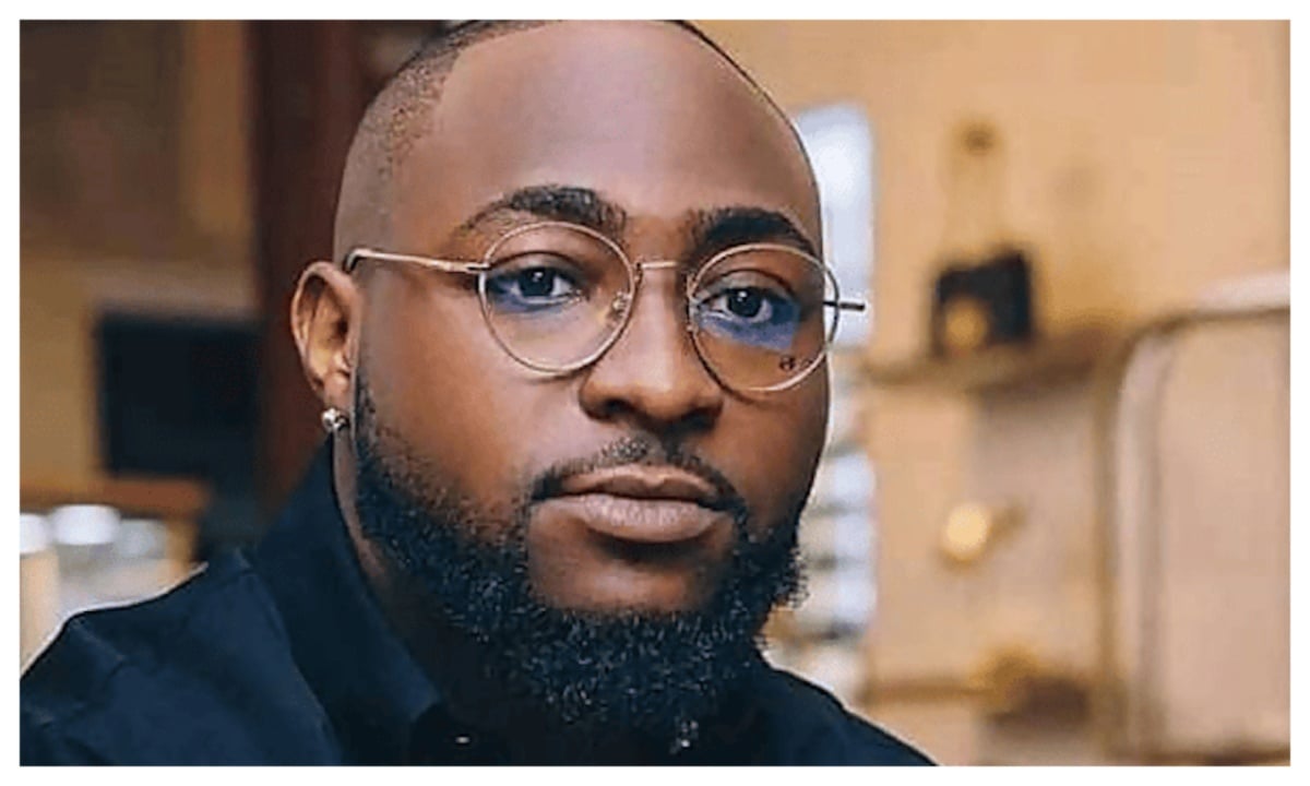 Davido tells fans to stop copying his lifestyle, build their own path